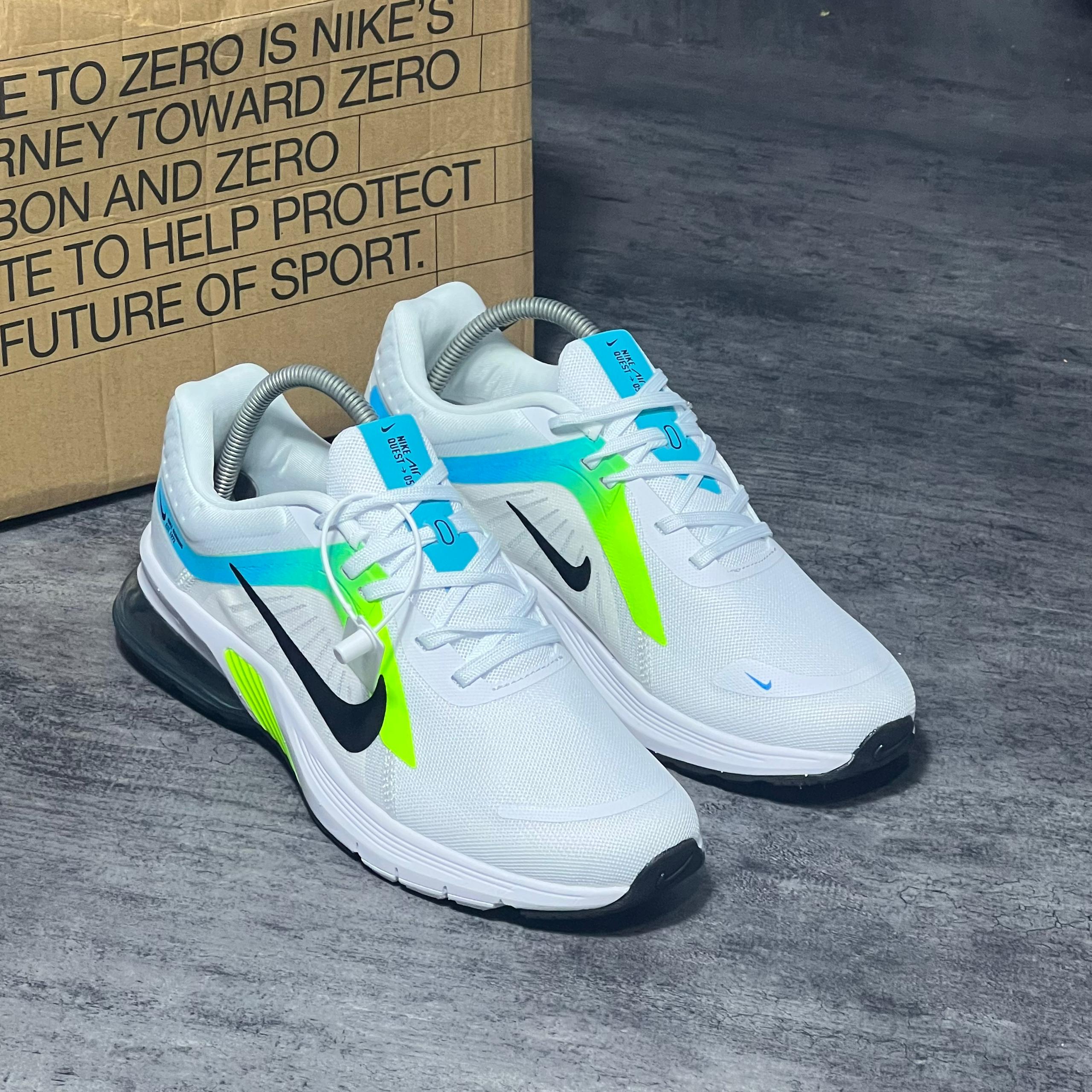 Airmax Quest 5 White/Neon Green