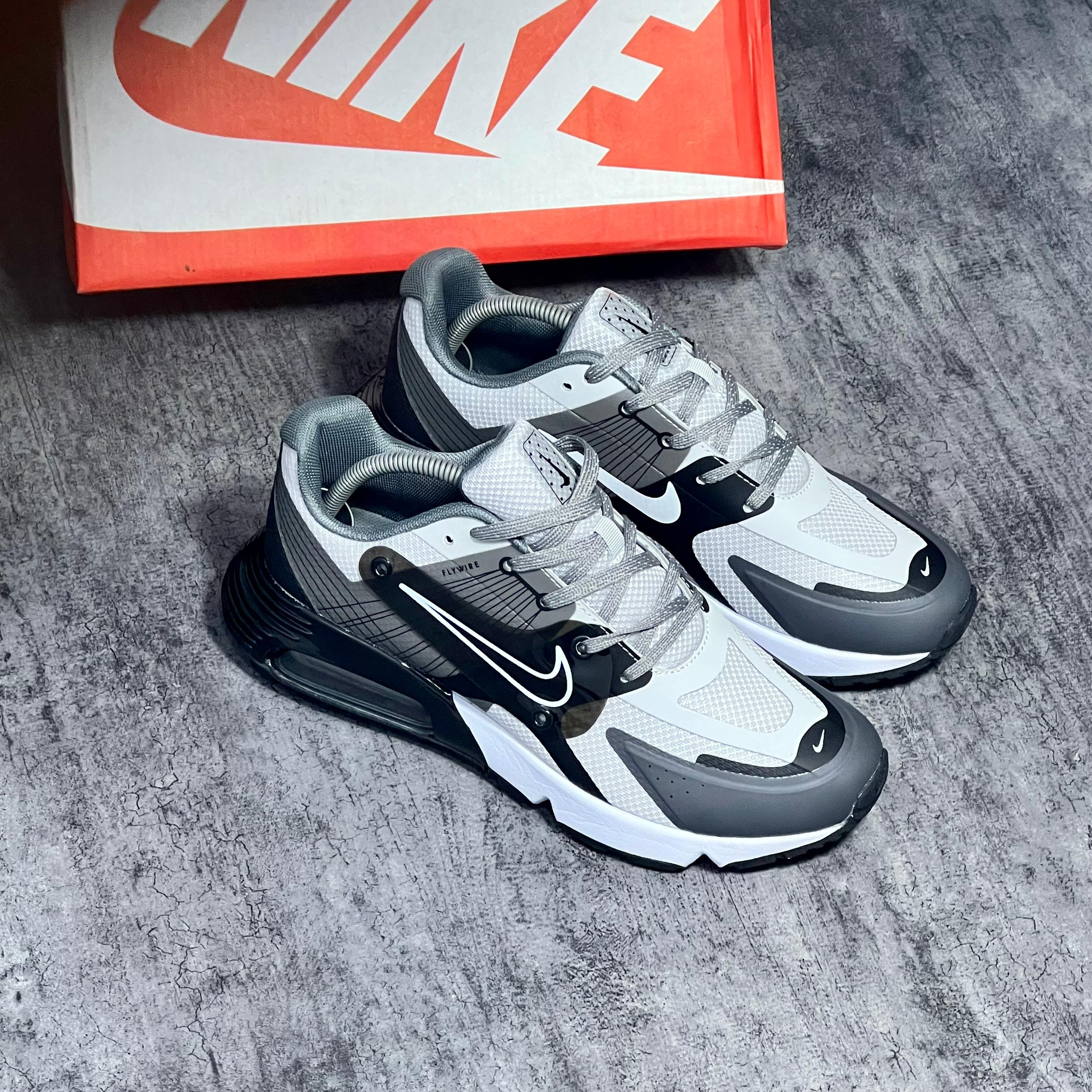 Airmax 270 Runner Tech