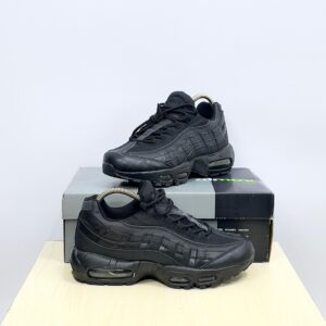 NIKE AIR MAX 95 OG TRIPLE BLACK