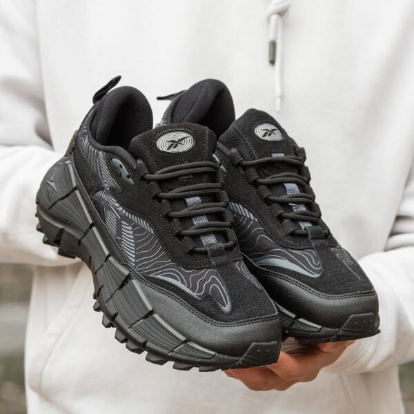 REEBOK ZIG KINETICA 2.5 EDGE VIBRAM “TRIPLE BLACK” - Image 3