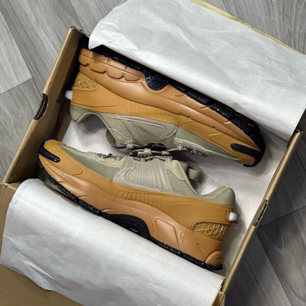 NIKE ZOOM VOMERO 5 “FLAX BROWN” - Image 3