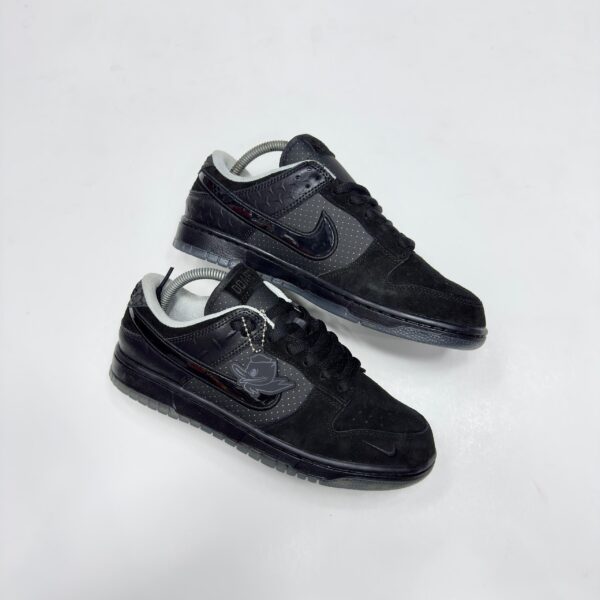 NIKE SB DUNK “WHAT THE DUCKS - UNIVERSITY OF OREGON ALTERNATE“ PE BLACK - Image 3