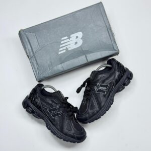 NEW BALANCE 1906D Protection Pack Black Leather