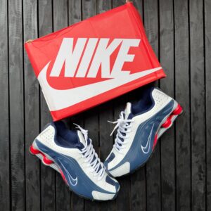 NIKE SHOX R4 “USA”
