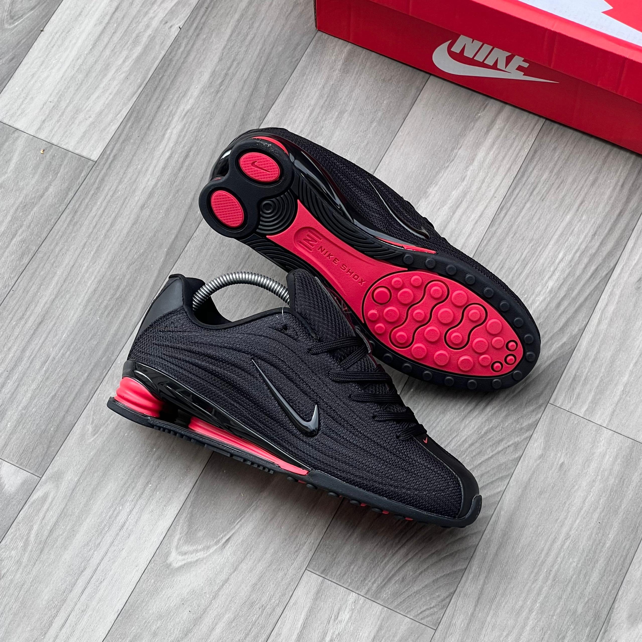 Nike Shox Z Black/Red - Image 2