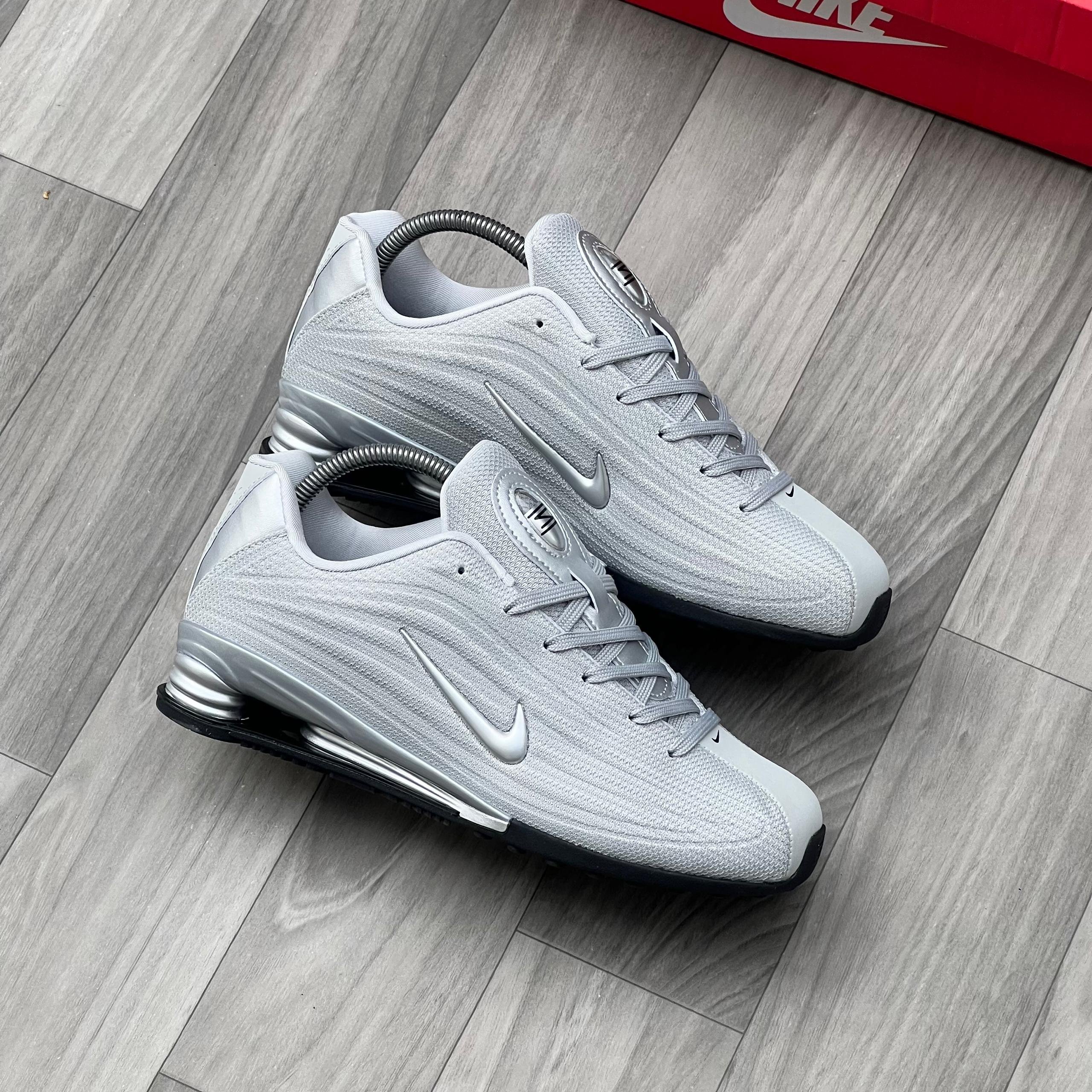 NIKE SHOX Z SILVER - Image 2
