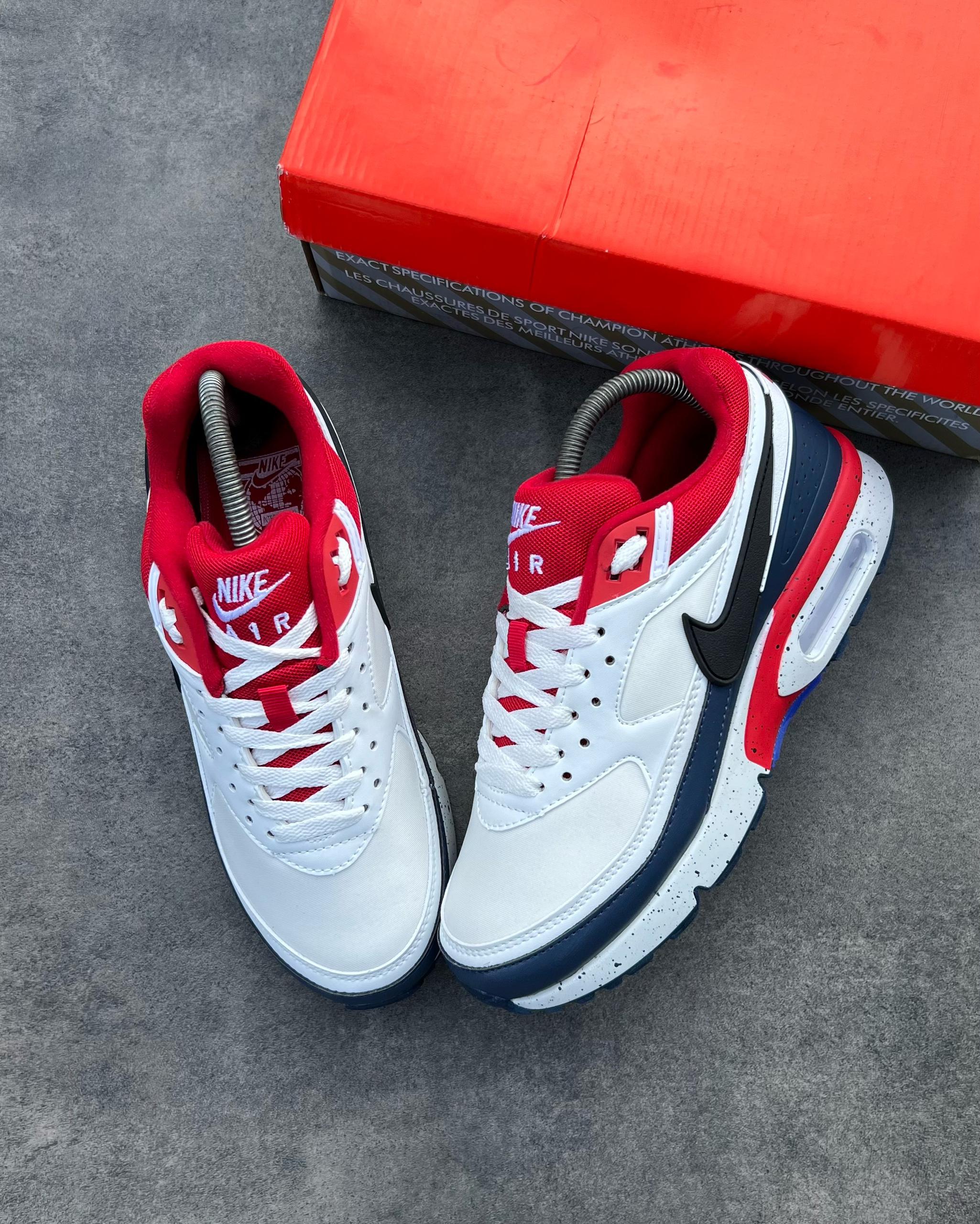 NIKE AIR MAX BW •PARIS SAINT GERMAN