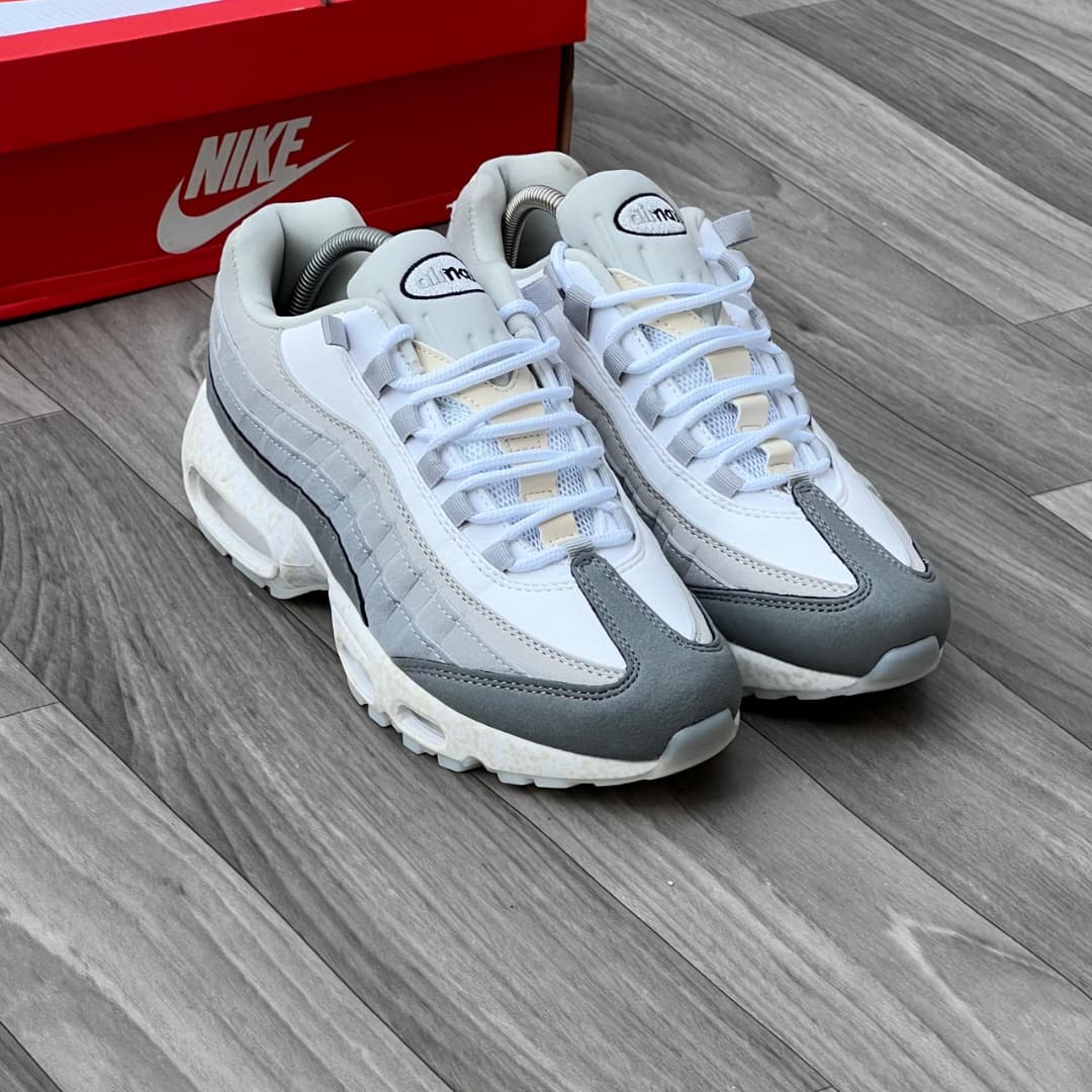 Nike Air Max 95 QS "Light Bone"